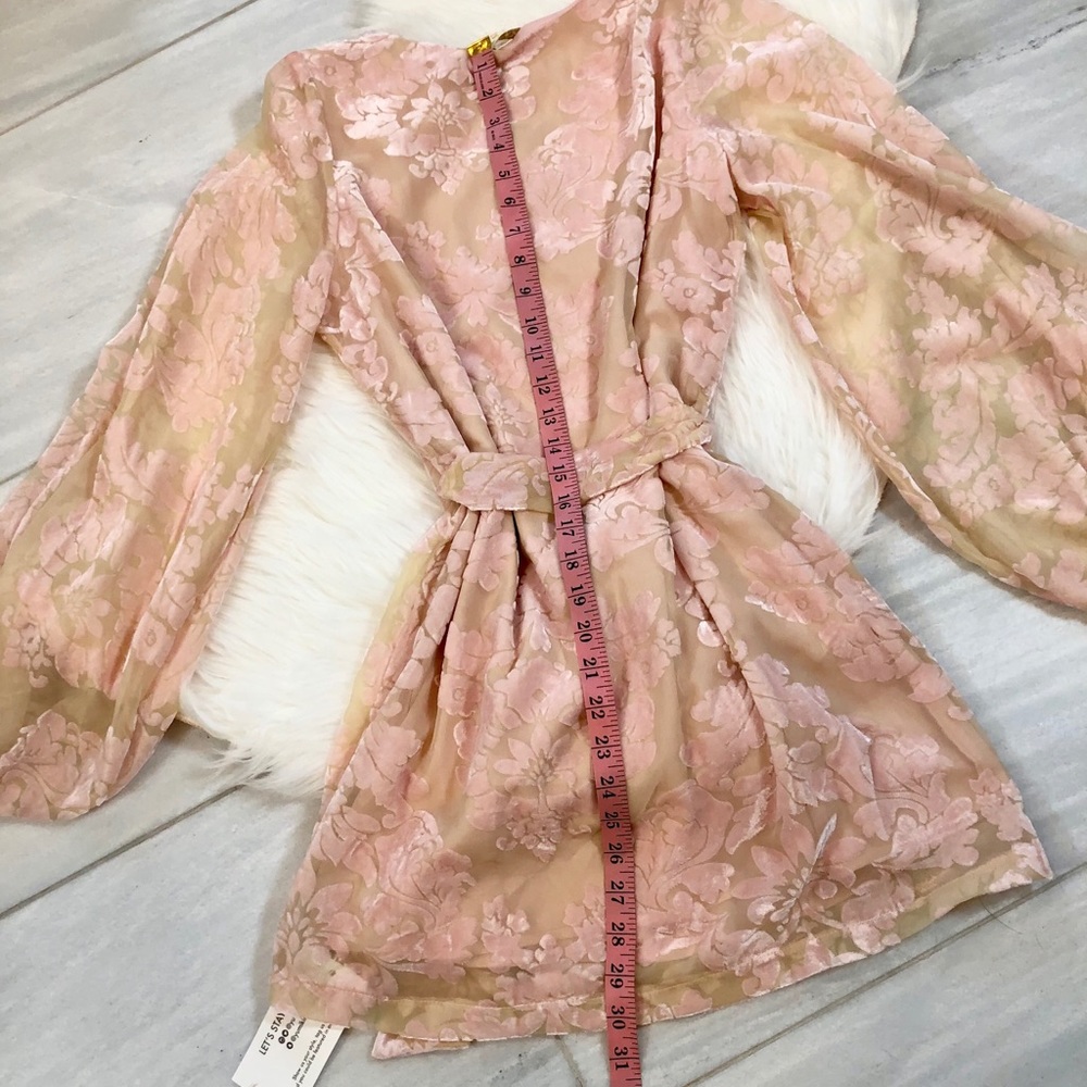 Yumi Kim Bellflower Dress in Blush - Picture 9 of 12